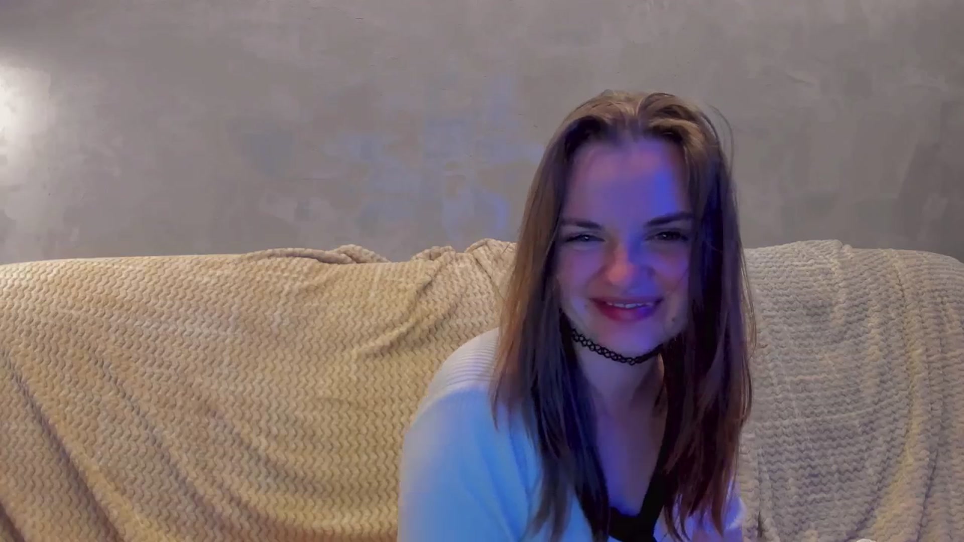 Gallery image thumbnail from BiteTheSweet's myfreecams stream on, 04/08/2026, 24:01 image 18 of 20