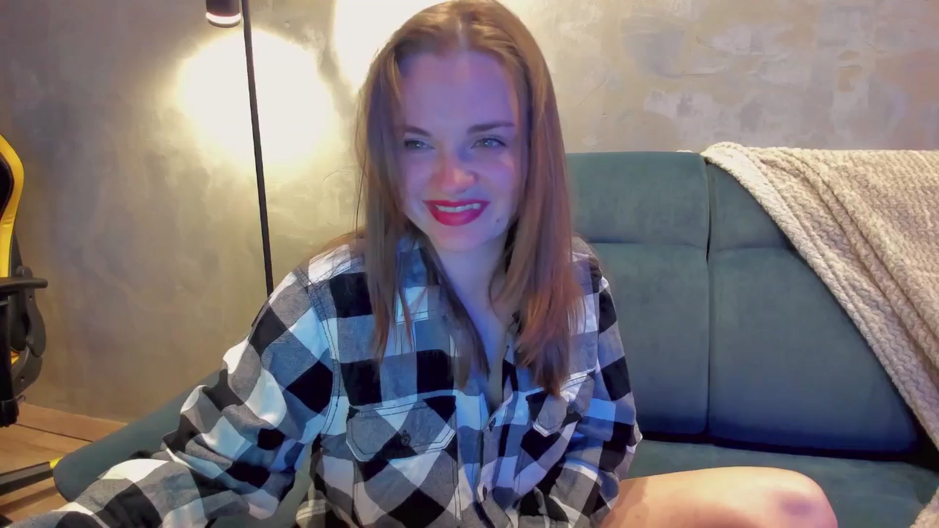 Gallery image thumbnail from BiteTheSweet's myfreecams stream on, 04/20/2026, 20:55 image 20 of 20