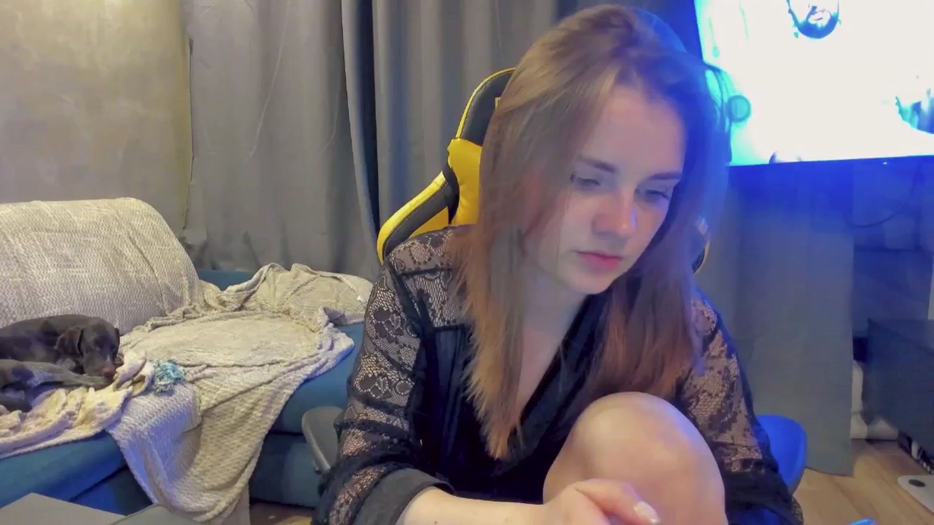Gallery image thumbnail from BiteTheSweet's myfreecams stream on, 04/24/2026, 22:08 image 18 of 20