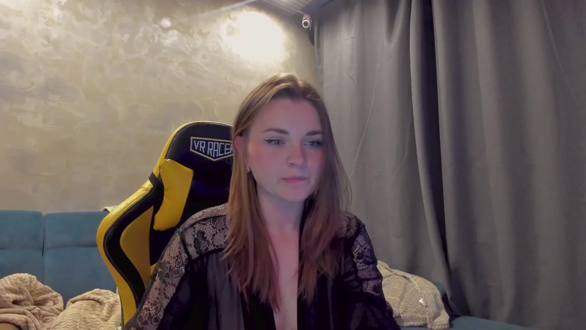 Gallery image thumbnail from BiteTheSweet's myfreecams stream on, 04/24/2026, 22:08 image 4 of 20