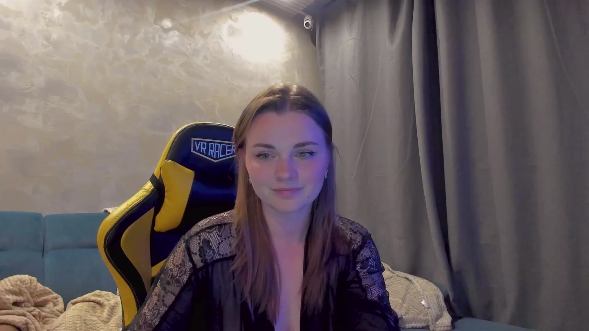 Gallery image thumbnail from BiteTheSweet's myfreecams stream on, 04/24/2026, 22:08 image 5 of 20