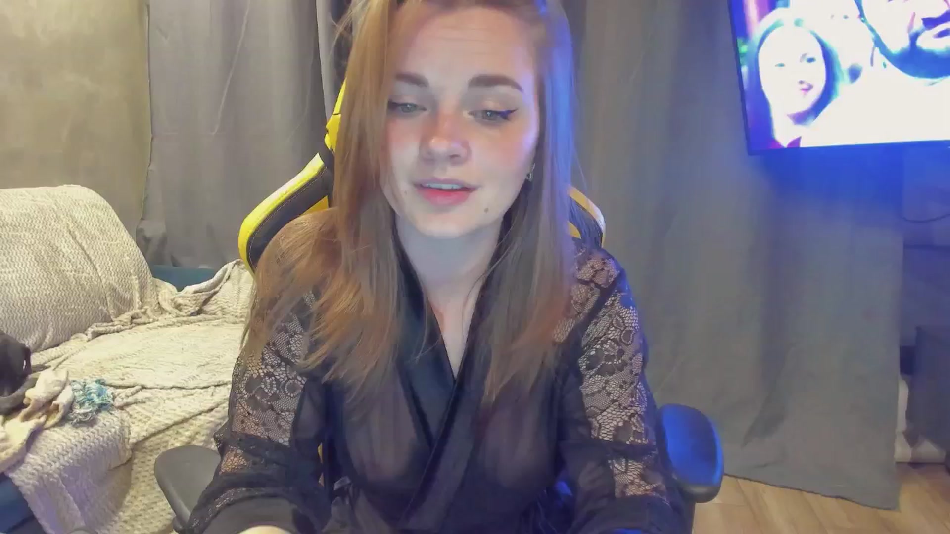 Gallery image thumbnail from BiteTheSweet's myfreecams stream on, 04/24/2026, 22:08 image 13 of 20
