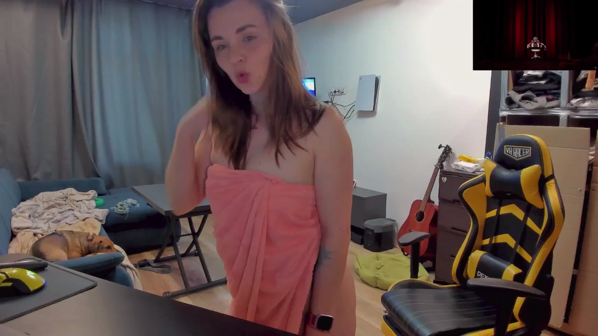 Gallery image thumbnail from BiteTheSweet's myfreecams stream on, 04/26/2026, 12:00 image 14 of 20