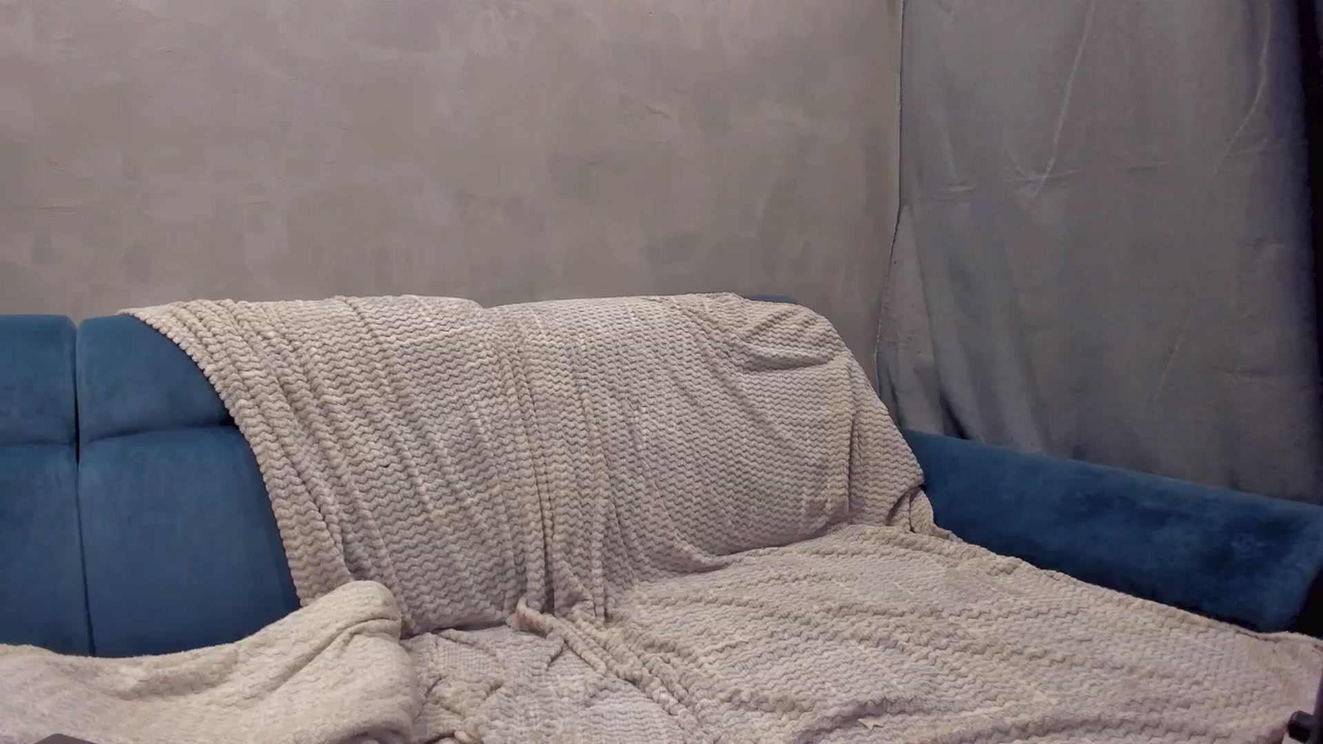 Gallery image thumbnail from BiteTheSweet's myfreecams stream on, 04/30/2026, 21:04 image 1 of 20