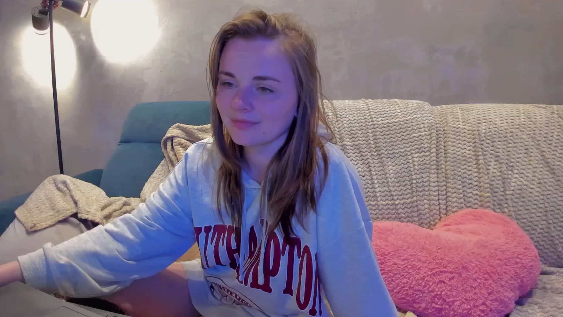 Gallery image thumbnail from BiteTheSweet's myfreecams stream on, 04/30/2026, 21:04 image 7 of 20