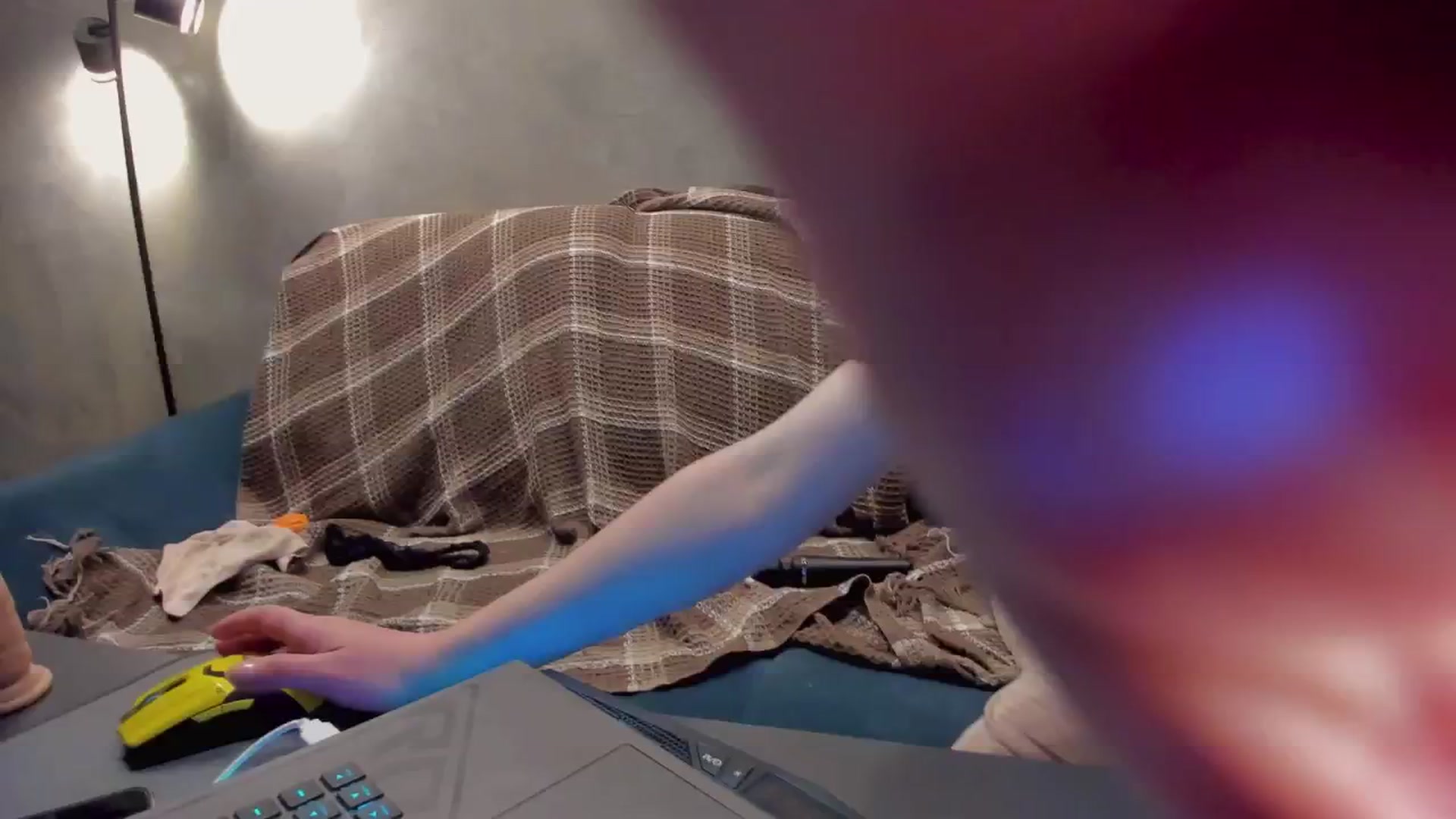 Gallery image thumbnail from BiteTheSweet's myfreecams stream on, 05/04/2026, 19:48 image 9 of 20