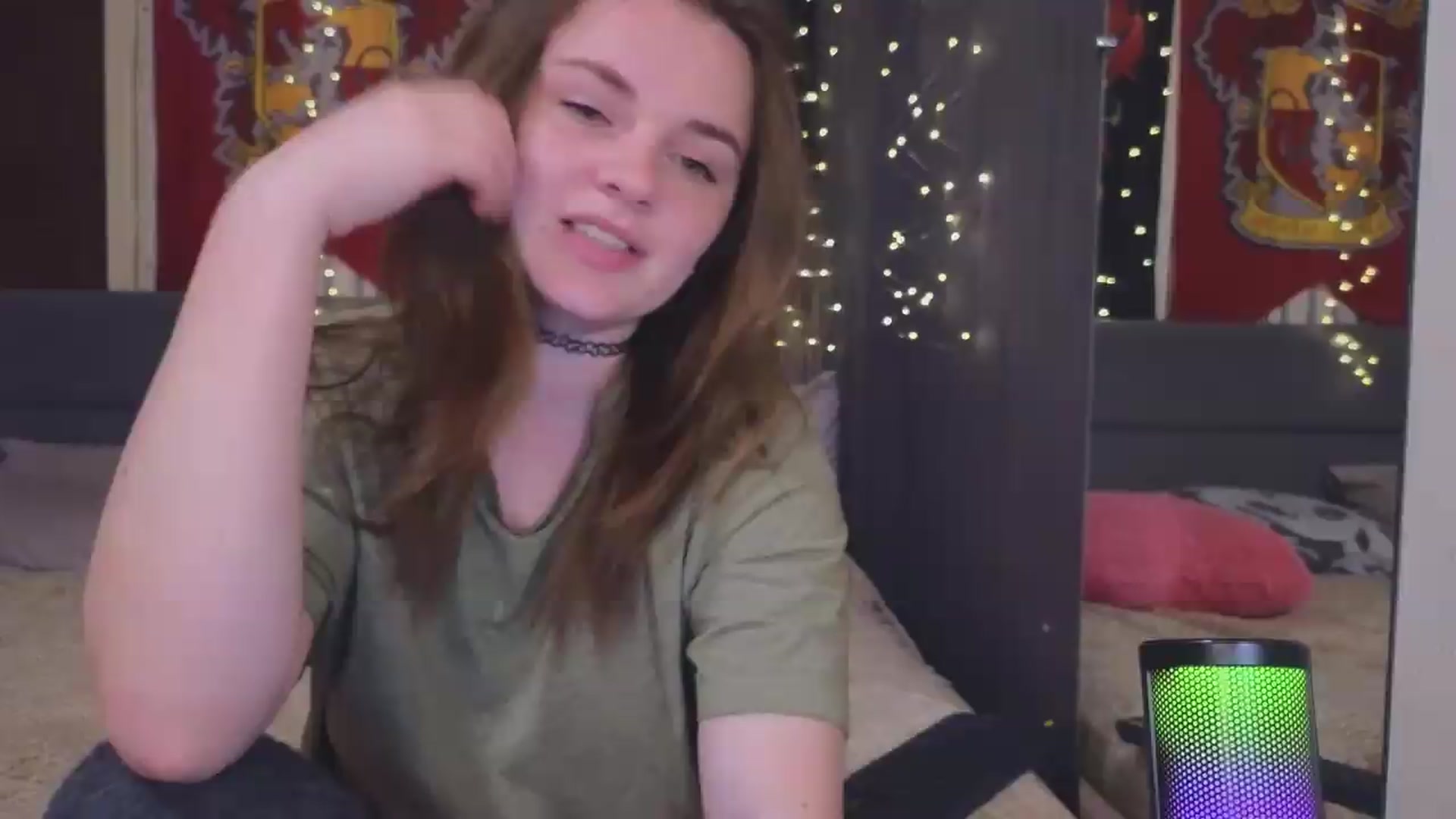 Gallery image thumbnail from BiteTheSweet's myfreecams stream on, 05/05/2026, 18:21 image 18 of 20