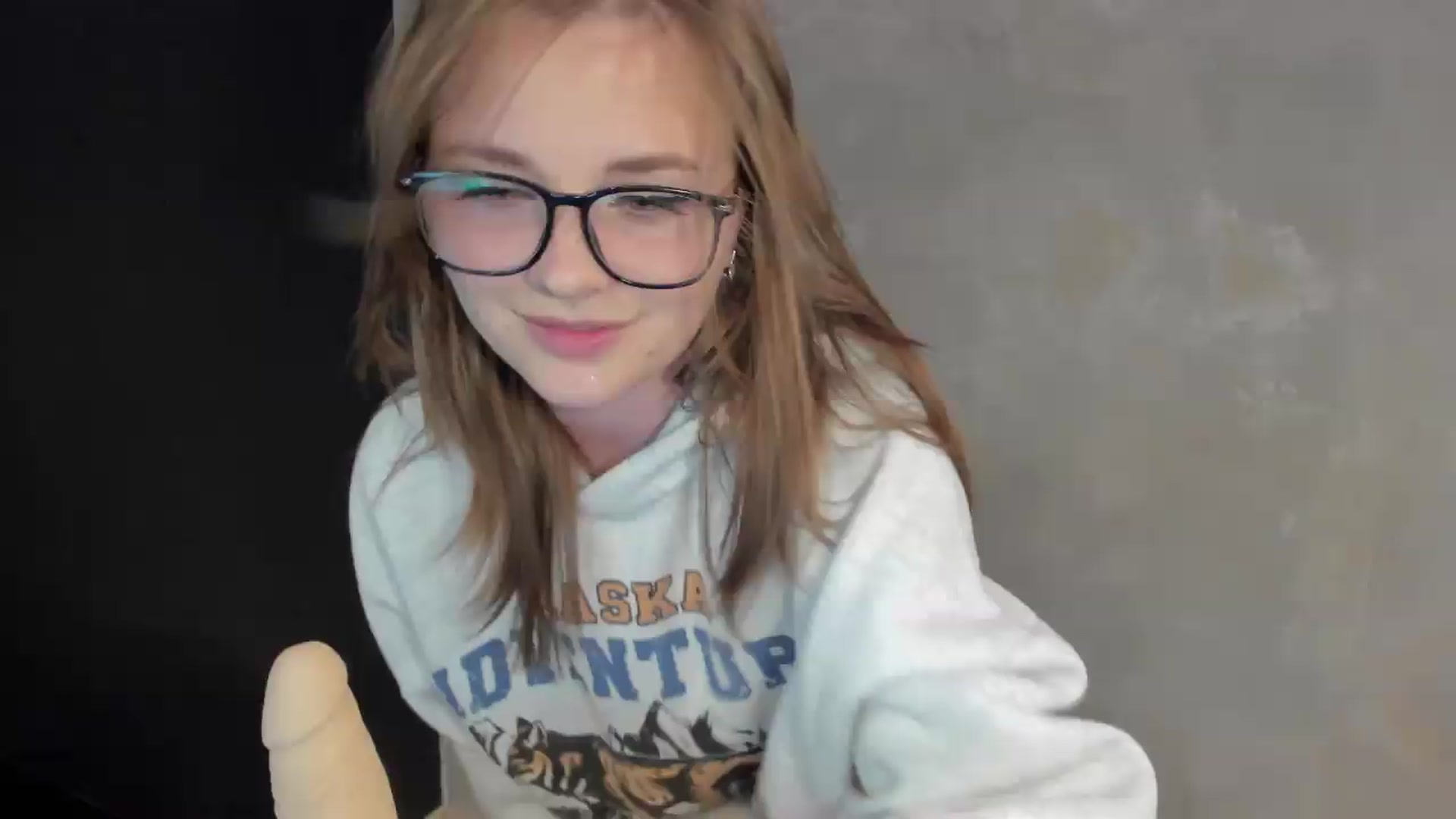Gallery image thumbnail from BiteTheSweet's myfreecams stream on, 05/07/2026, 17:34 image 7 of 20