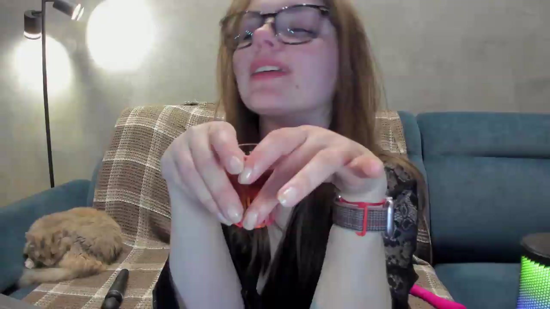 Gallery image thumbnail from BiteTheSweet's myfreecams stream on, 05/09/2026, 24:34 image 3 of 20