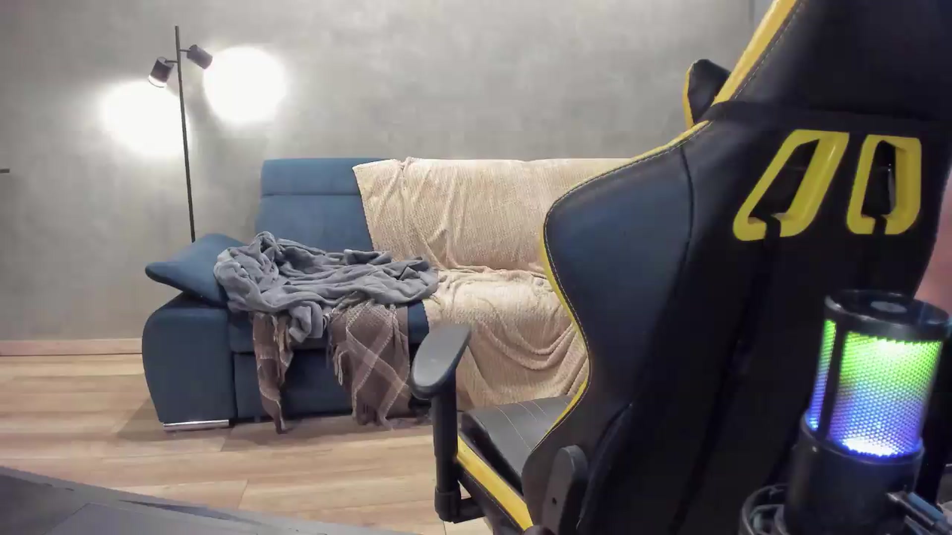 Gallery image thumbnail from BiteTheSweet's myfreecams stream on, 05/10/2026, 05:08 image 10 of 20