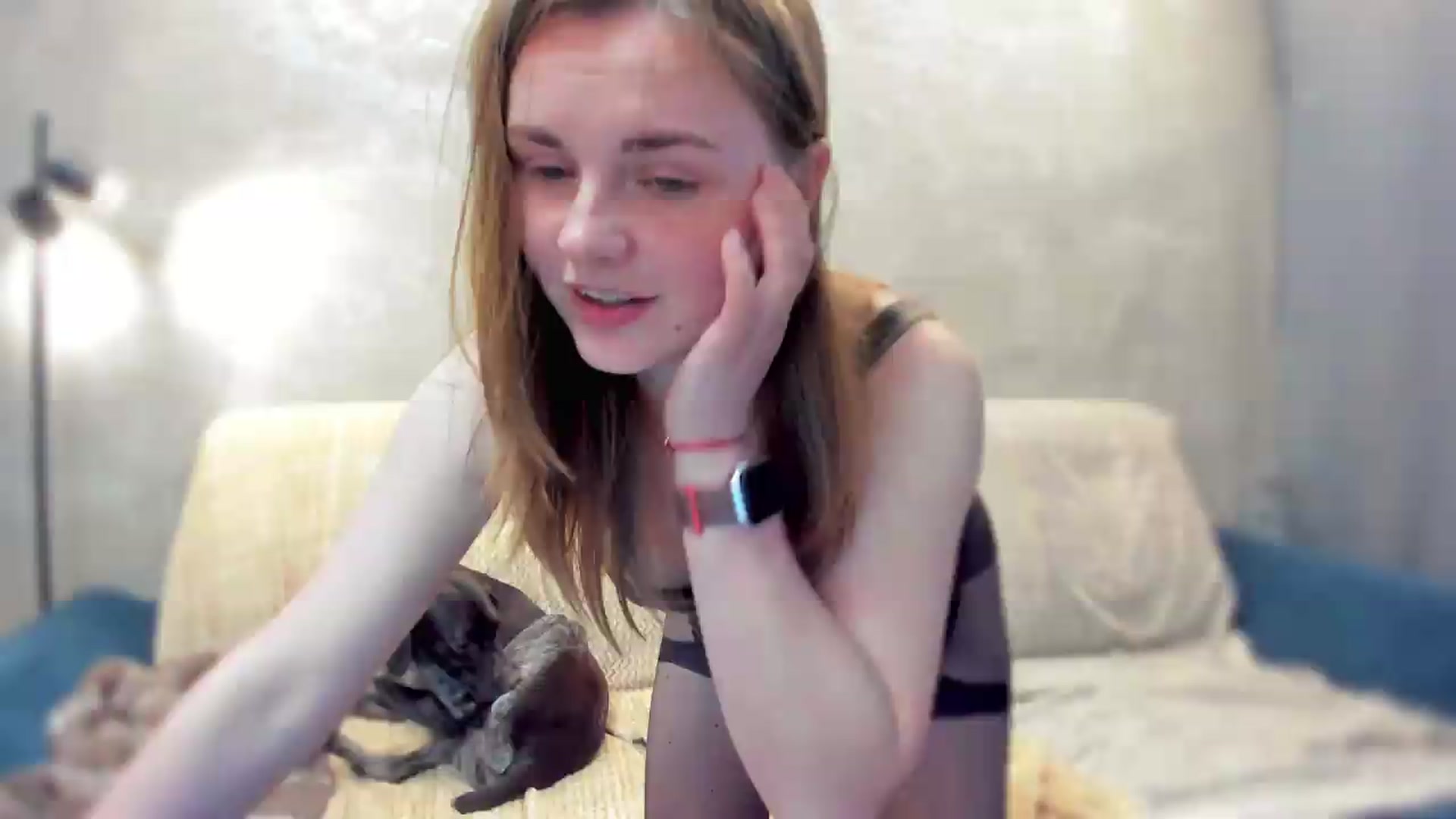 Gallery image thumbnail from BiteTheSweet's myfreecams stream on, 05/22/2026, 17:37 image 1 of 20