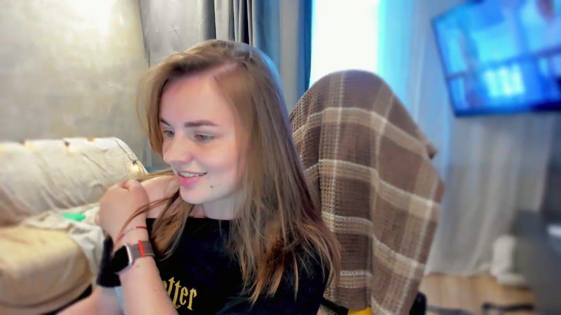 Gallery image thumbnail from BiteTheSweet's myfreecams stream on, 05/24/2026, 15:16 image 8 of 20
