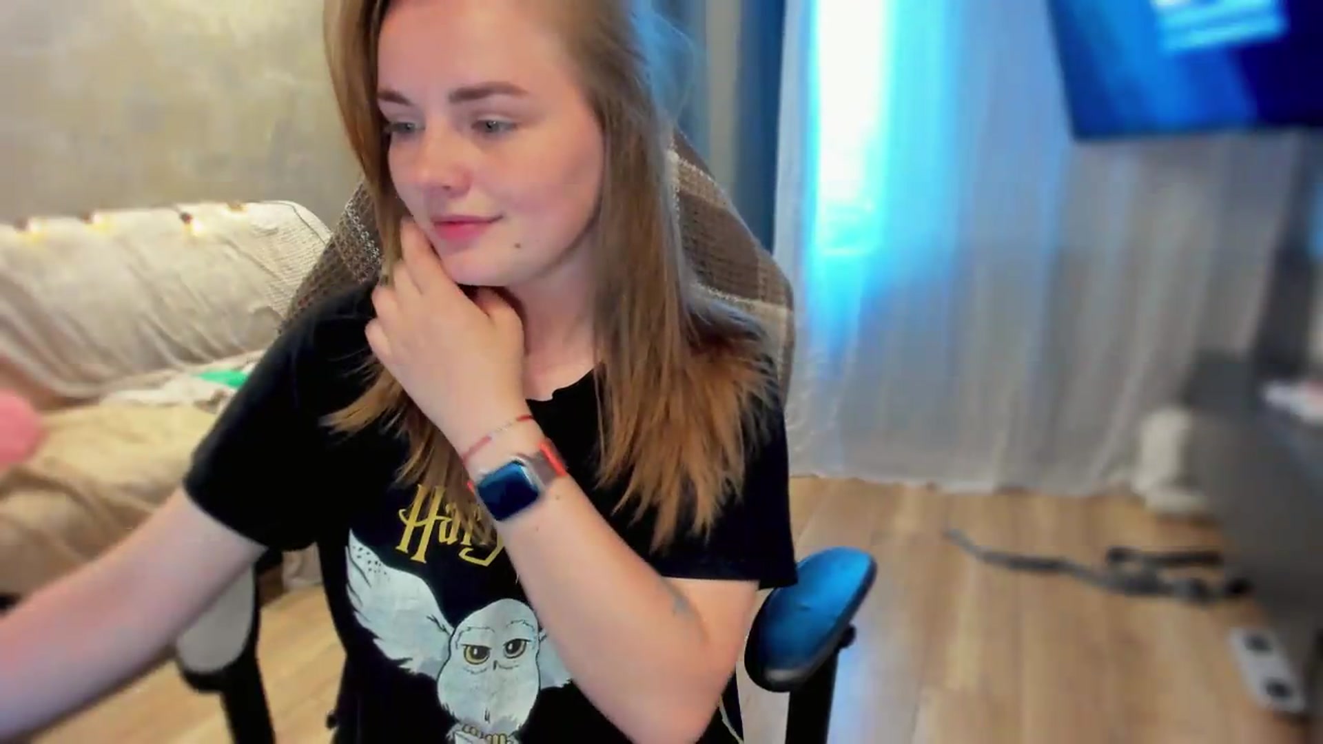 Gallery image thumbnail from BiteTheSweet's myfreecams stream on, 05/24/2026, 15:16 image 14 of 20