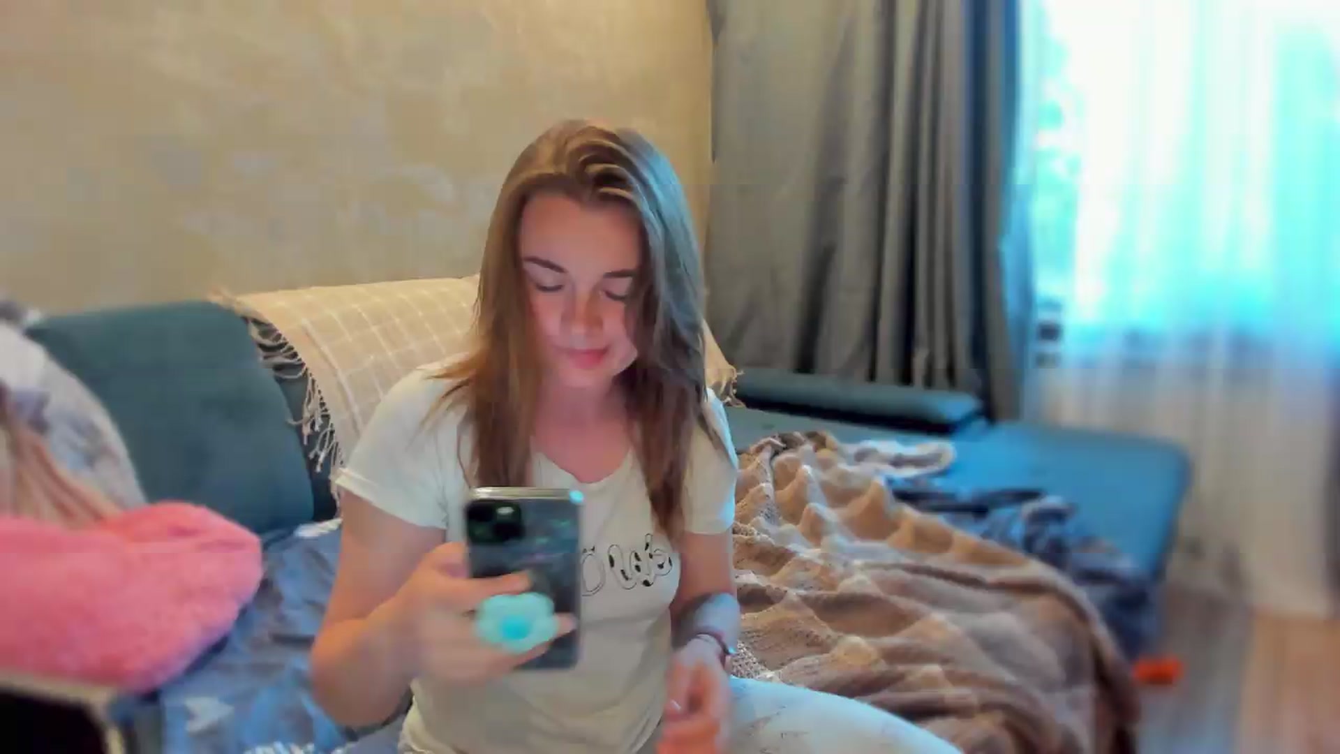 Gallery image thumbnail from BiteTheSweet's myfreecams stream on, 05/26/2026, 15:09 image 1 of 20