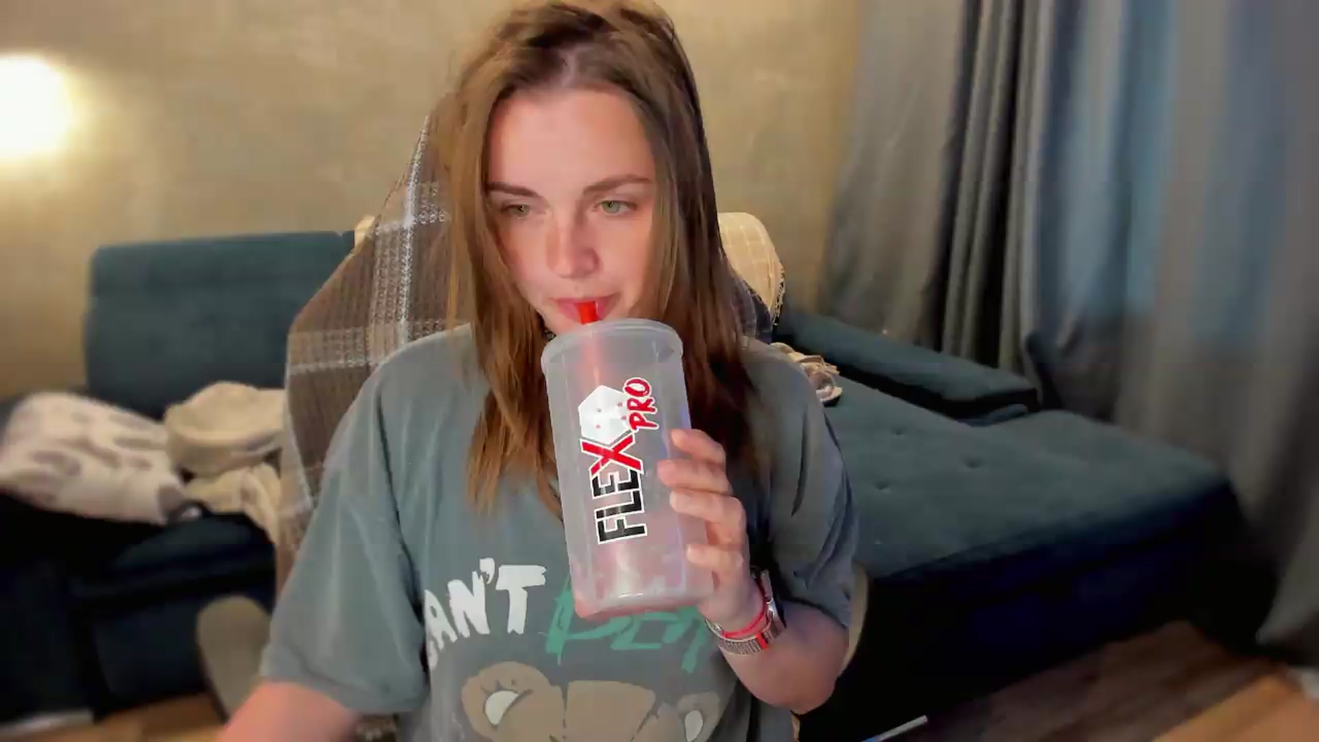 Gallery image thumbnail from BiteTheSweet's myfreecams stream on, 05/29/2026, 11:38 image 14 of 20