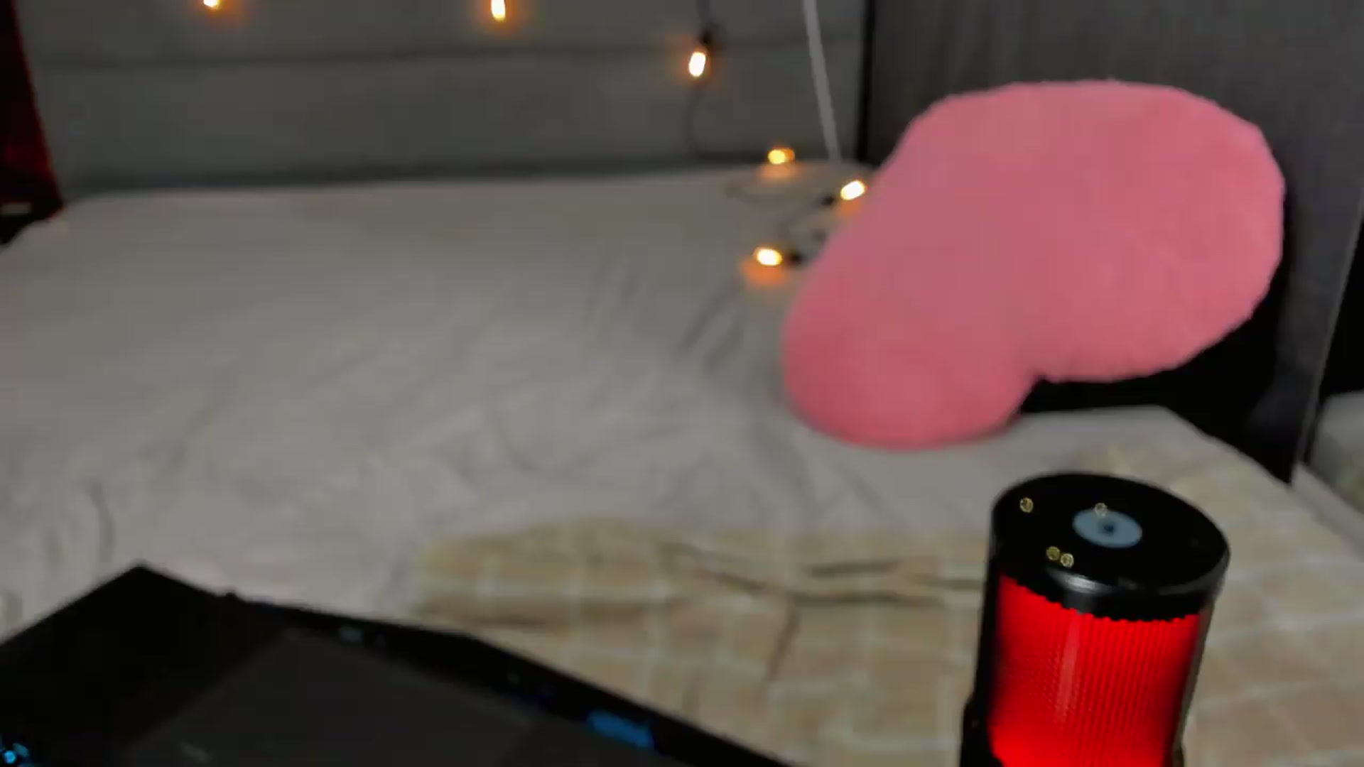 Gallery image thumbnail from BiteTheSweet's myfreecams stream on, 06/07/2026, 16:55 image 13 of 20