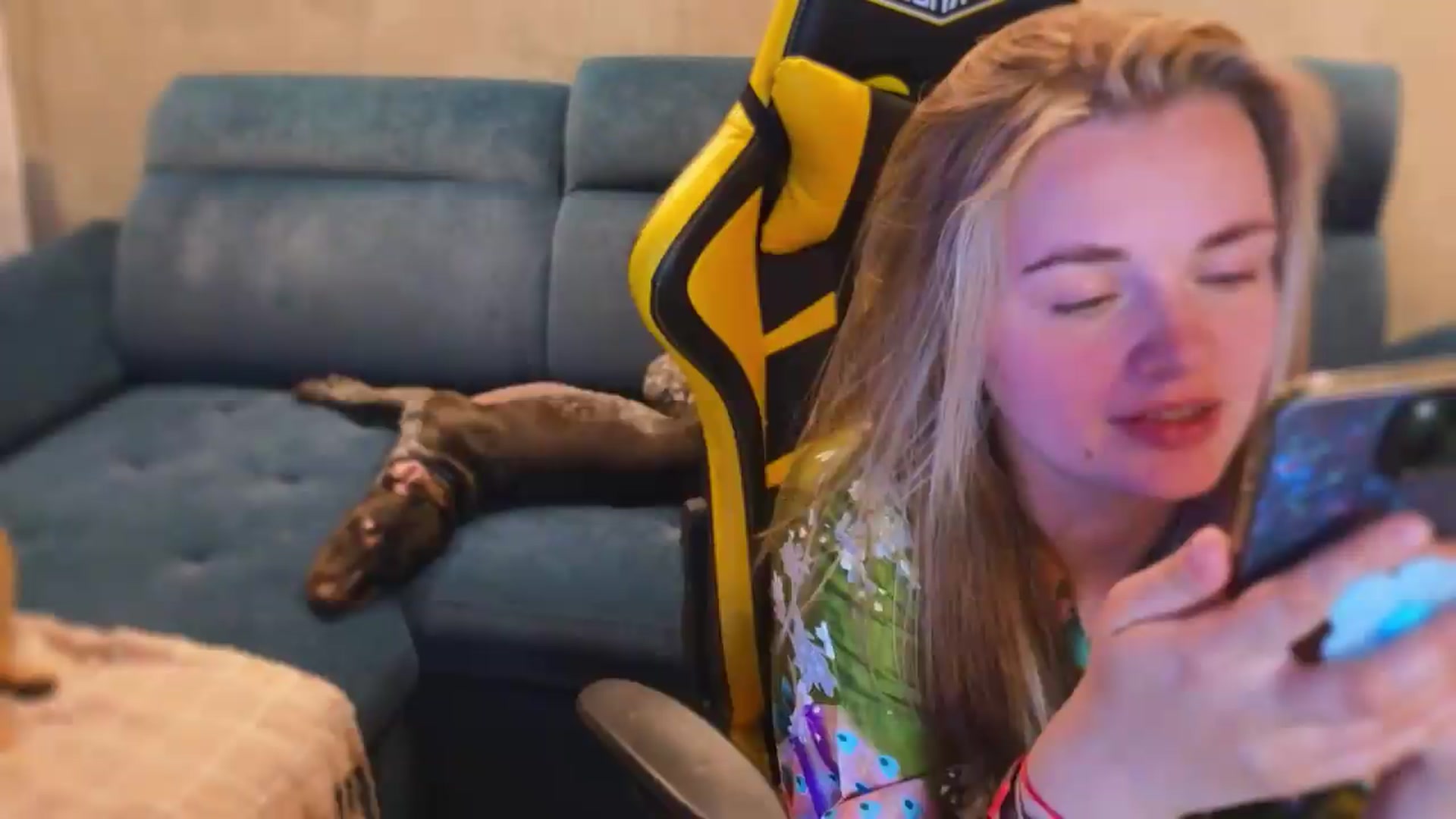 Gallery image thumbnail from BiteTheSweet's myfreecams stream on, 06/26/2026, 16:38 image 12 of 20