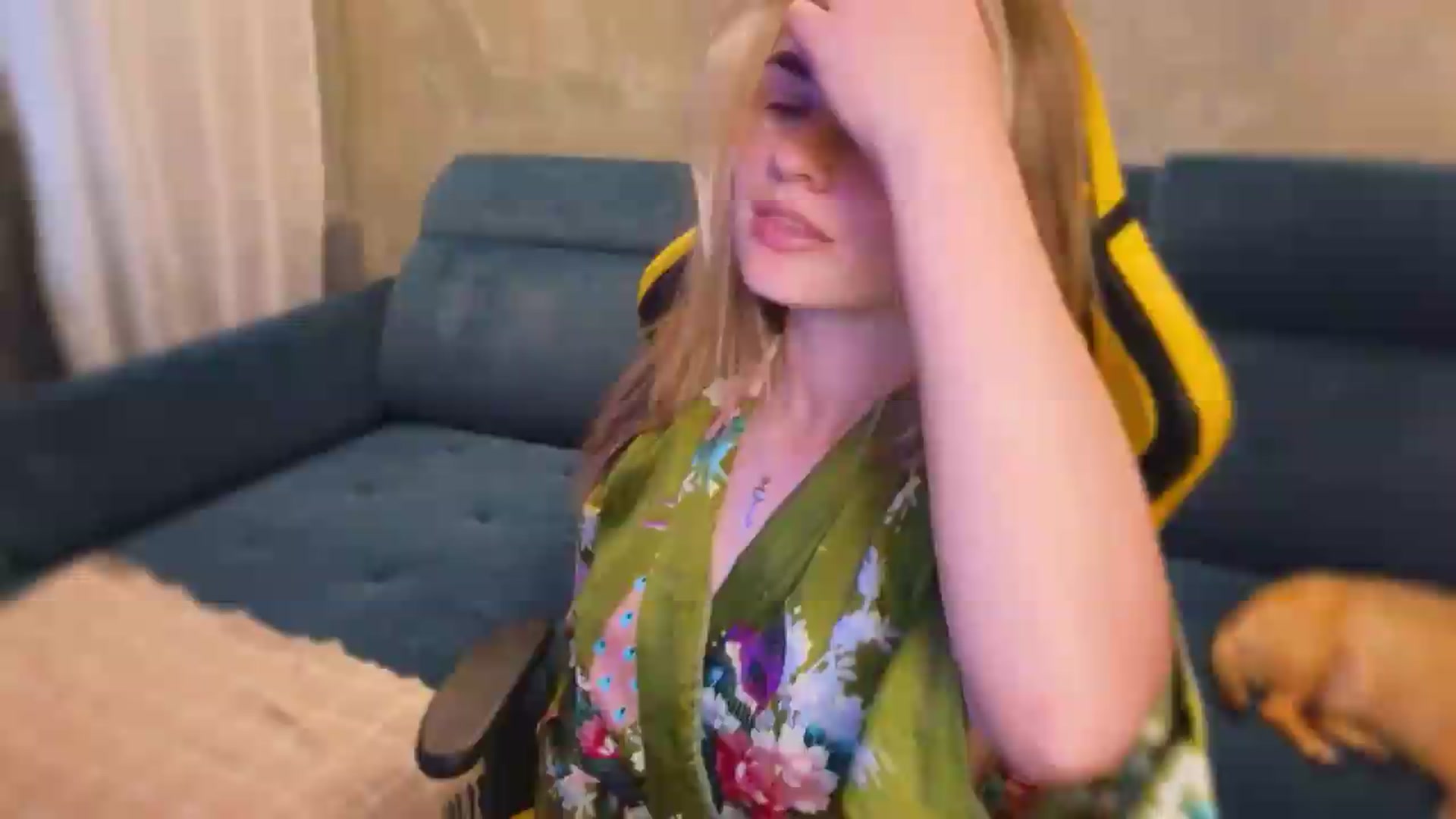 Gallery image thumbnail from BiteTheSweet's myfreecams stream on, 06/26/2026, 16:38 image 2 of 20