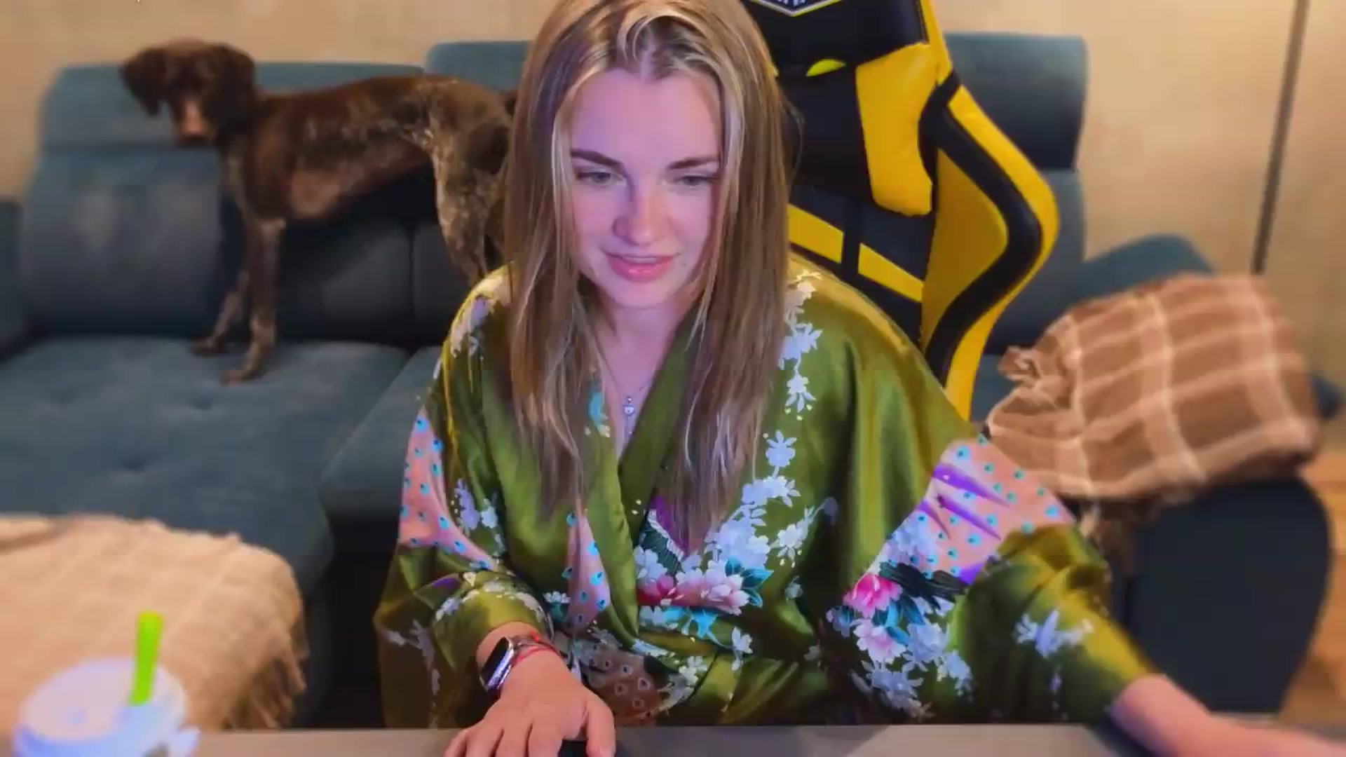 Gallery image thumbnail from BiteTheSweet's myfreecams stream on, 06/26/2026, 16:38 image 11 of 20