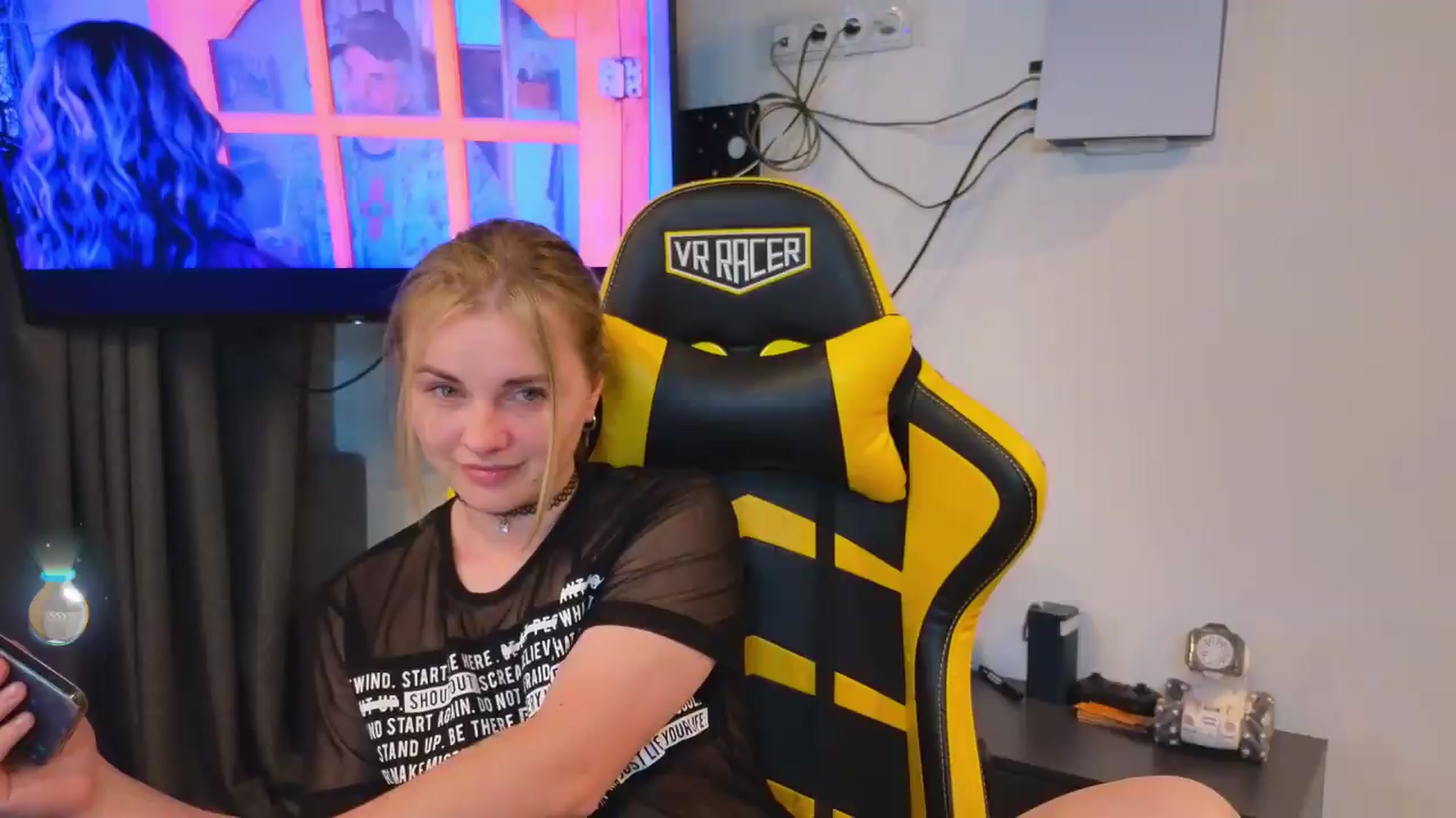 Gallery image thumbnail from BiteTheSweet's myfreecams stream on, 07/03/2026, 15:57 image 3 of 20