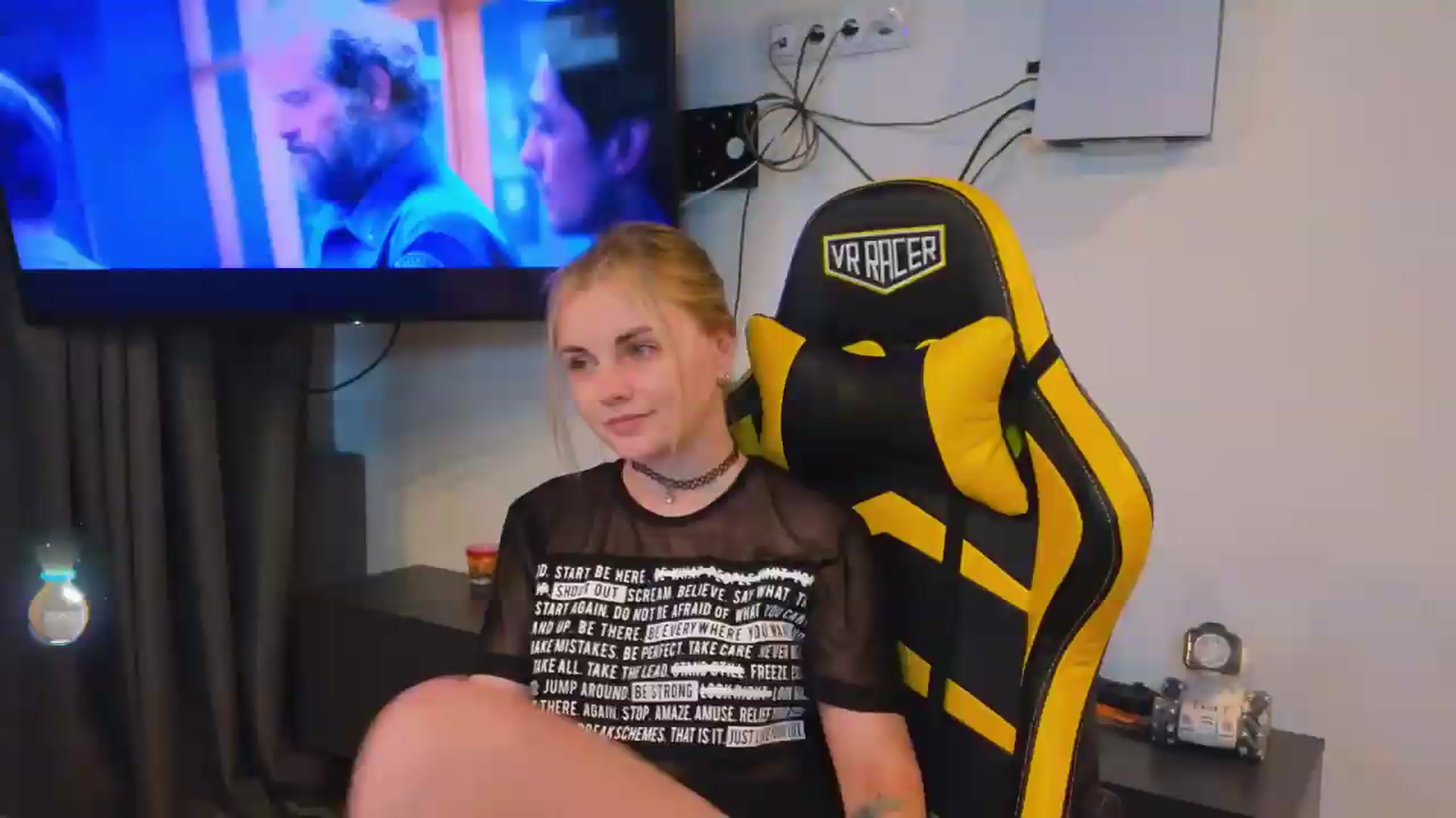 Gallery image thumbnail from BiteTheSweet's myfreecams stream on, 07/03/2026, 15:57 image 2 of 20