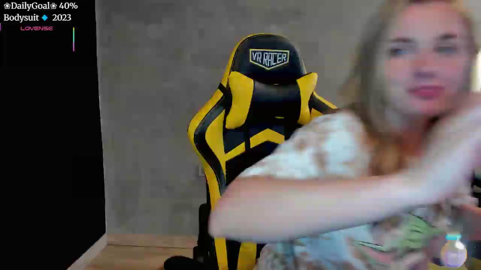 Gallery image thumbnail from BiteTheSweet's myfreecams stream on, 07/04/2026, 13:21 image 6 of 20