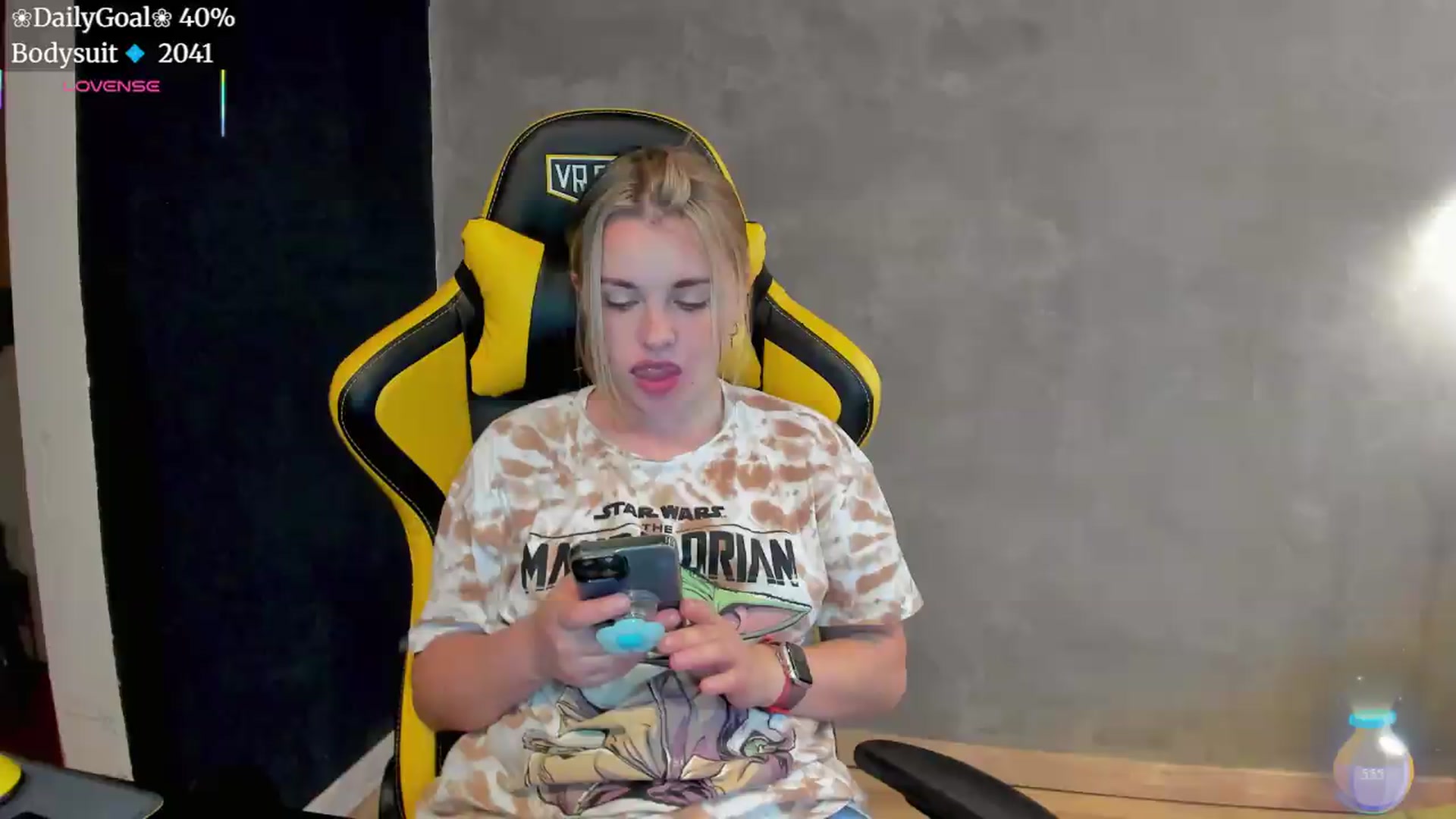 Gallery image thumbnail from BiteTheSweet's myfreecams stream on, 07/04/2026, 13:21 image 1 of 20