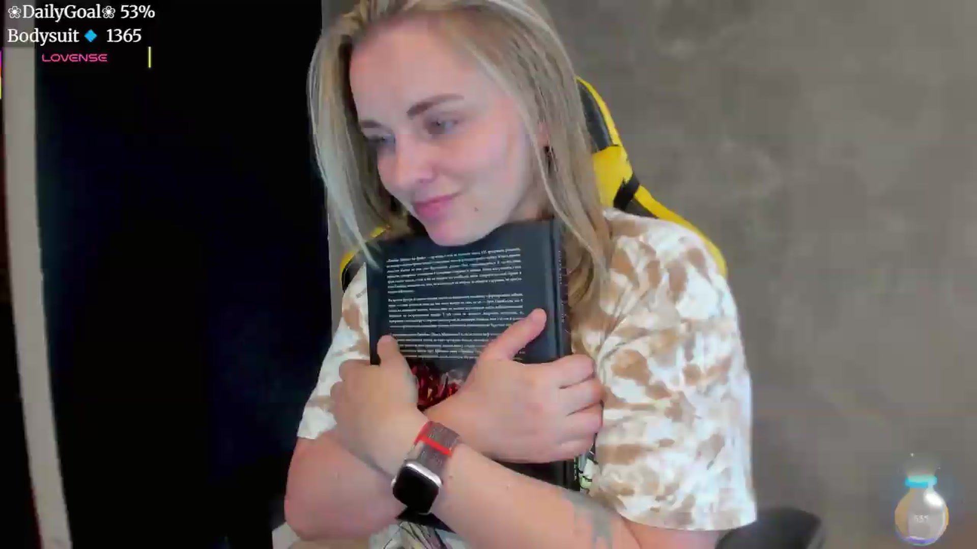 Gallery image thumbnail from BiteTheSweet's myfreecams stream on, 07/04/2026, 15:03 image 13 of 20