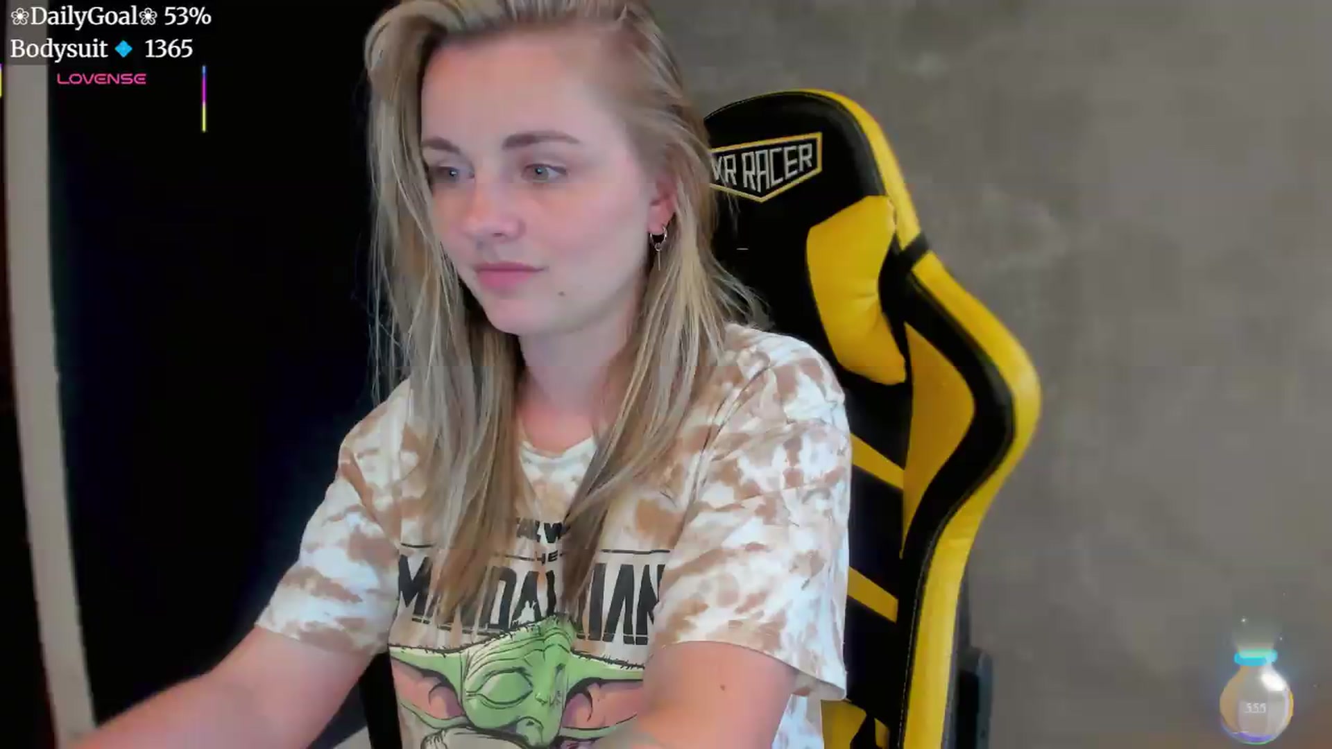 Gallery image thumbnail from BiteTheSweet's myfreecams stream on, 07/04/2026, 15:03 image 12 of 20