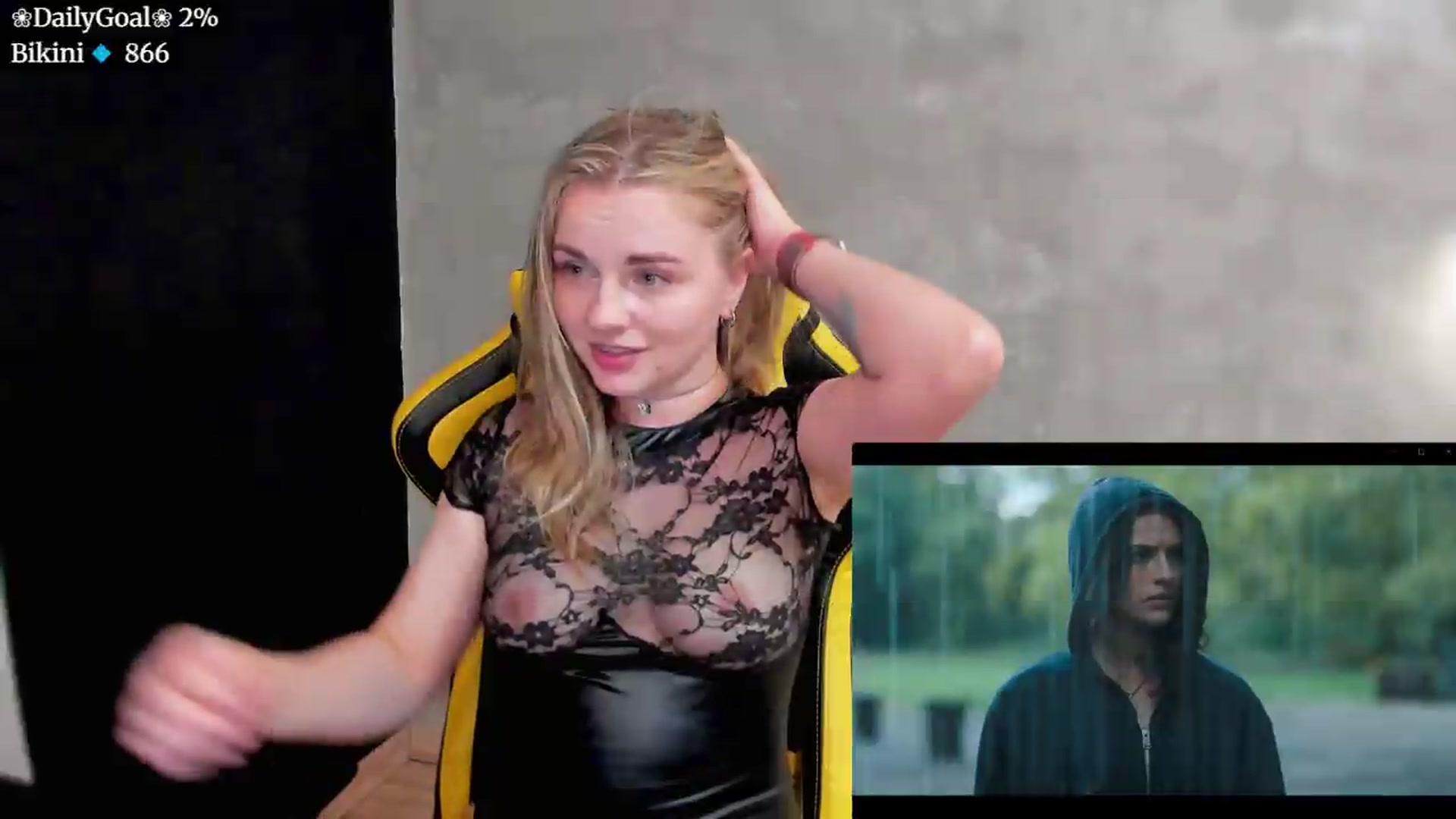 Gallery image thumbnail from BiteTheSweet's myfreecams stream on, 07/05/2026, 15:07 image 14 of 20