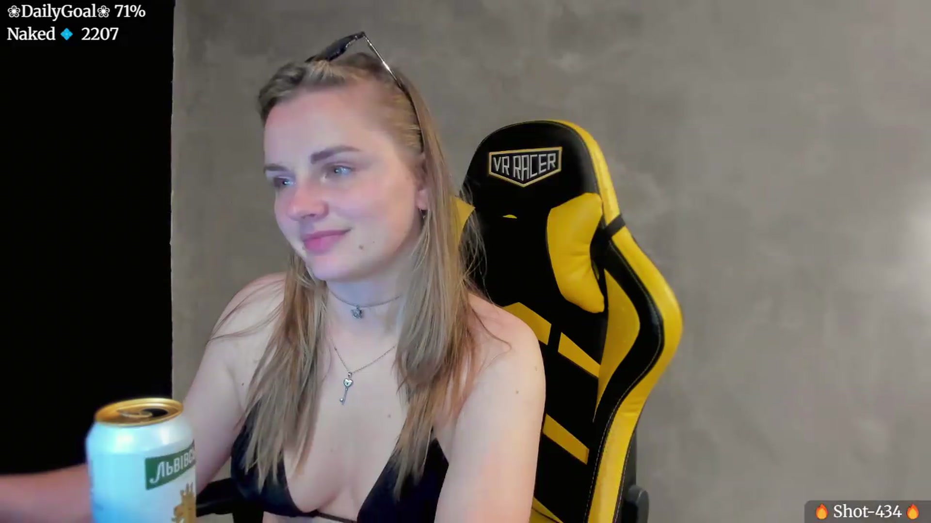Gallery image thumbnail from BiteTheSweet's myfreecams stream on, 07/05/2026, 22:05 image 10 of 20