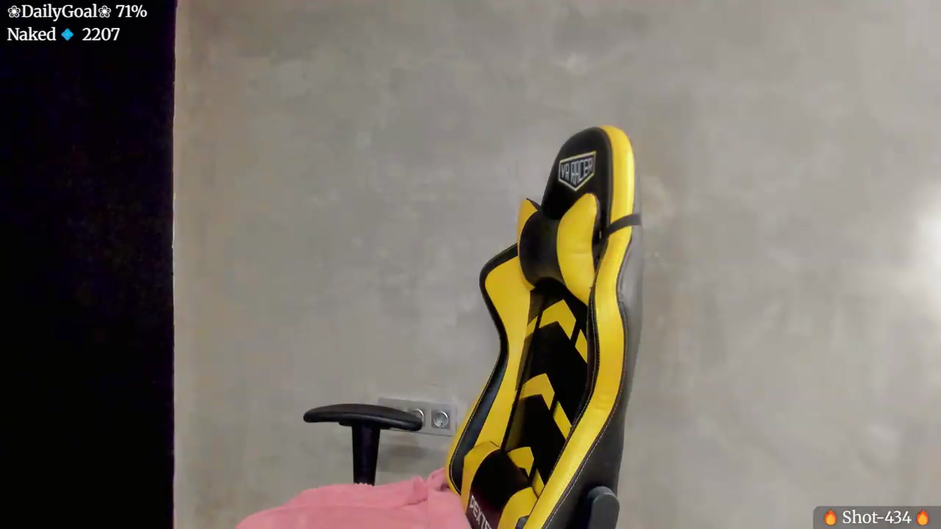 Gallery image thumbnail from BiteTheSweet's myfreecams stream on, 07/05/2026, 22:05 image 8 of 20