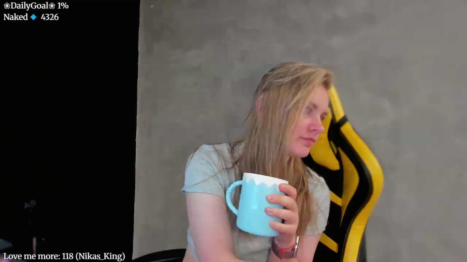Gallery image thumbnail from BiteTheSweet's myfreecams stream on, 07/06/2026, 09:45 image 15 of 20