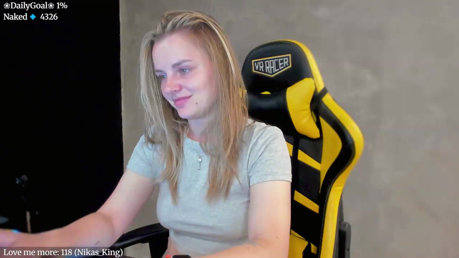 Gallery image thumbnail from BiteTheSweet's myfreecams stream on, 07/06/2026, 09:45 image 18 of 20