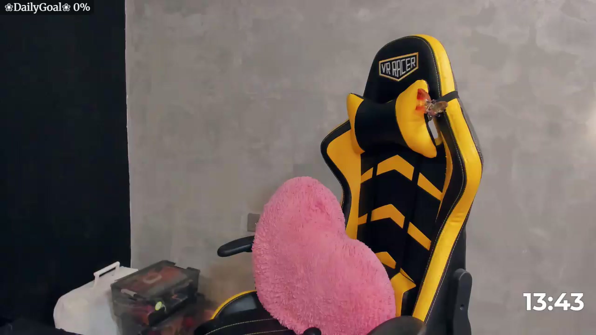 Gallery image thumbnail from BiteTheSweet's myfreecams stream on, 07/07/2026, 15:51 image 17 of 20