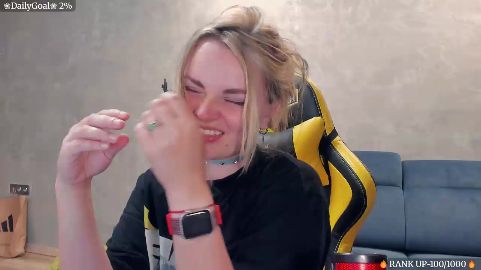 Gallery image thumbnail from BiteTheSweet's myfreecams stream on, 07/11/2026, 18:09 image 14 of 20