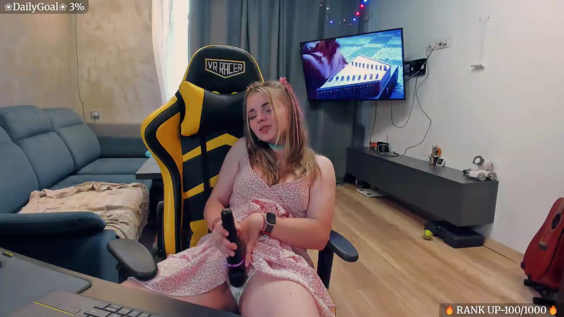 Gallery image thumbnail from BiteTheSweet's myfreecams stream on, 07/15/2026, 15:24 image 17 of 20