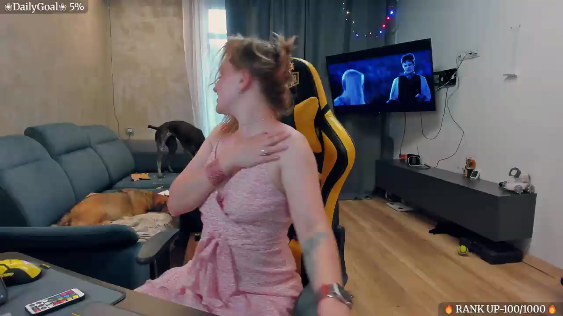 Gallery image thumbnail from BiteTheSweet's myfreecams stream on, 07/15/2026, 16:44 image 14 of 20