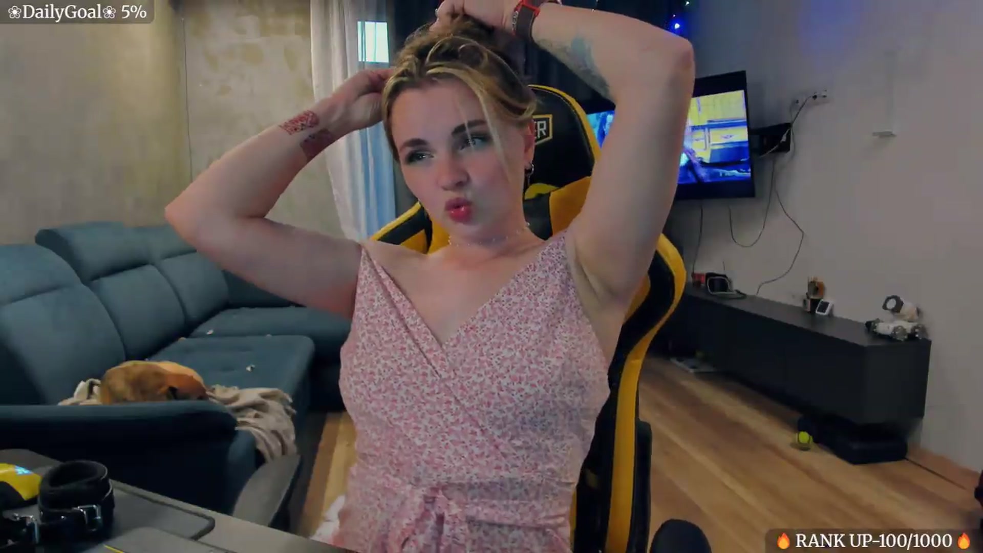 Gallery image thumbnail from BiteTheSweet's myfreecams stream on, 07/15/2026, 18:40 image 7 of 20