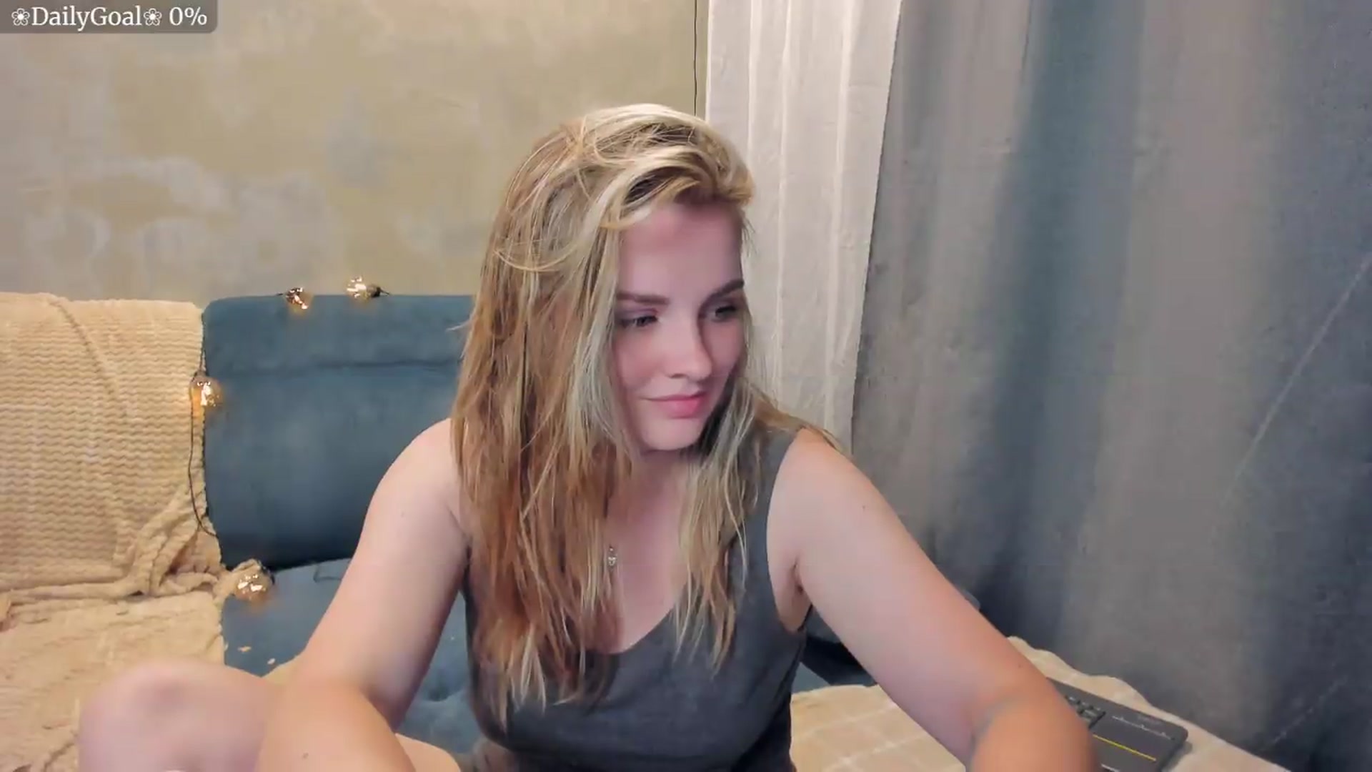Gallery image thumbnail from BiteTheSweet's myfreecams stream on, 07/23/2026, 16:52 image 12 of 20
