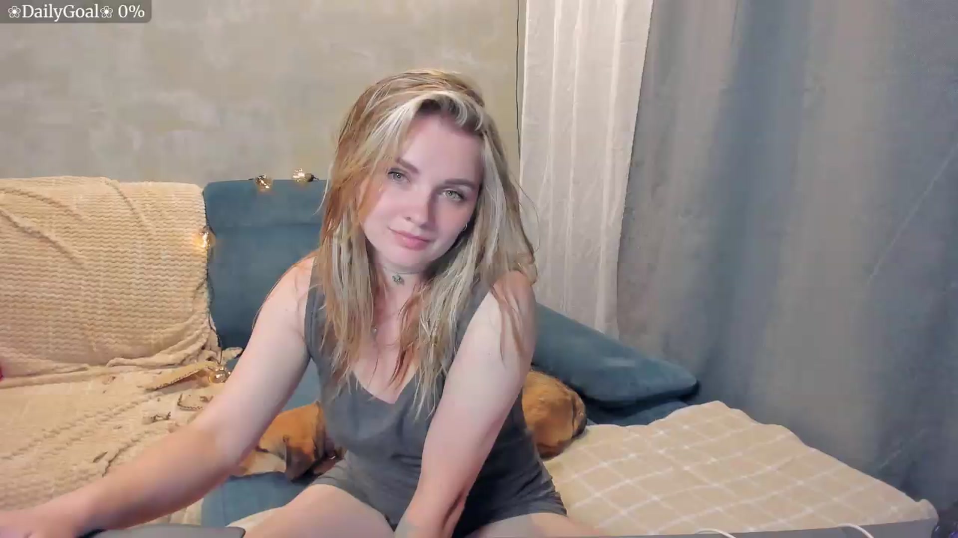 Gallery image thumbnail from BiteTheSweet's myfreecams stream on, 07/23/2026, 16:52 image 3 of 20