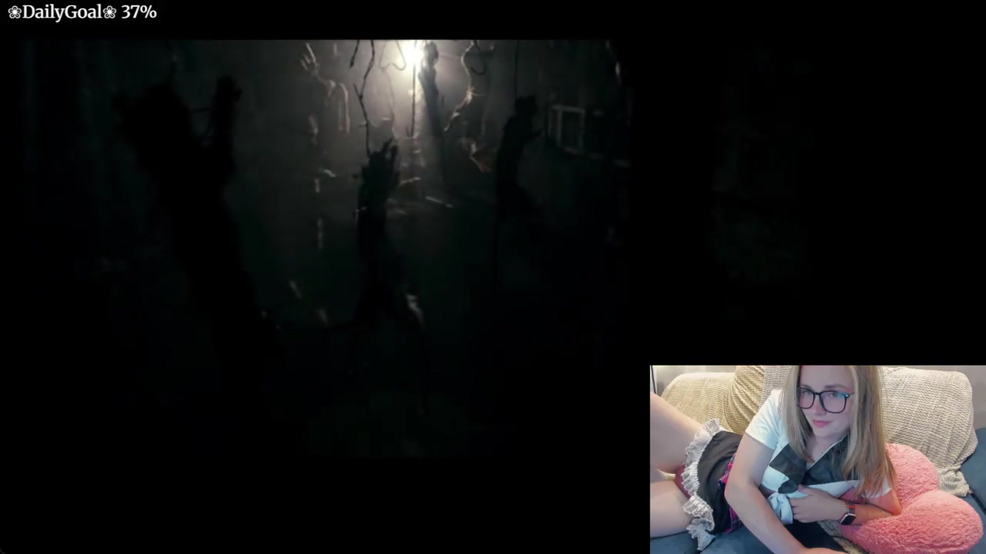 Gallery image thumbnail from BiteTheSweet's myfreecams stream on, 07/26/2026, 16:02 image 18 of 20