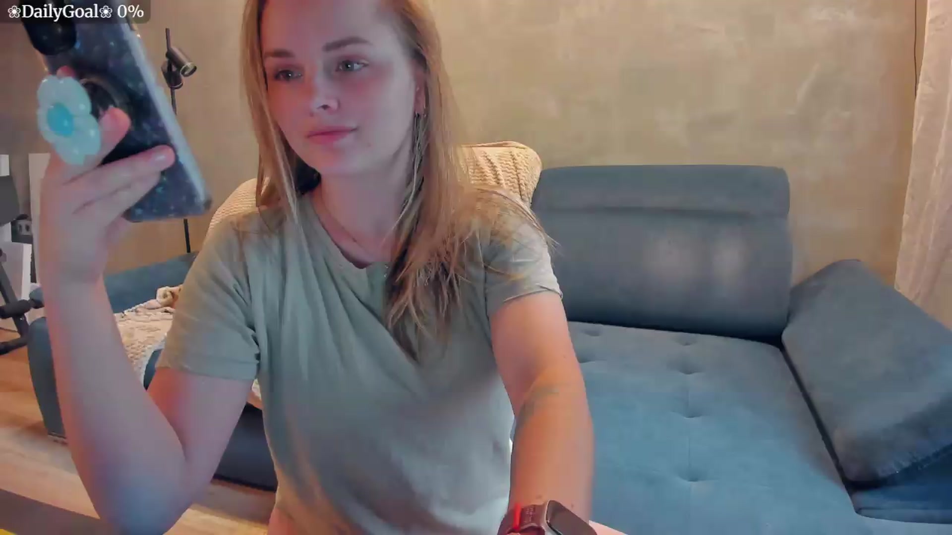 Gallery image thumbnail from BiteTheSweet's myfreecams stream on, 07/27/2026, 14:33 image 4 of 20