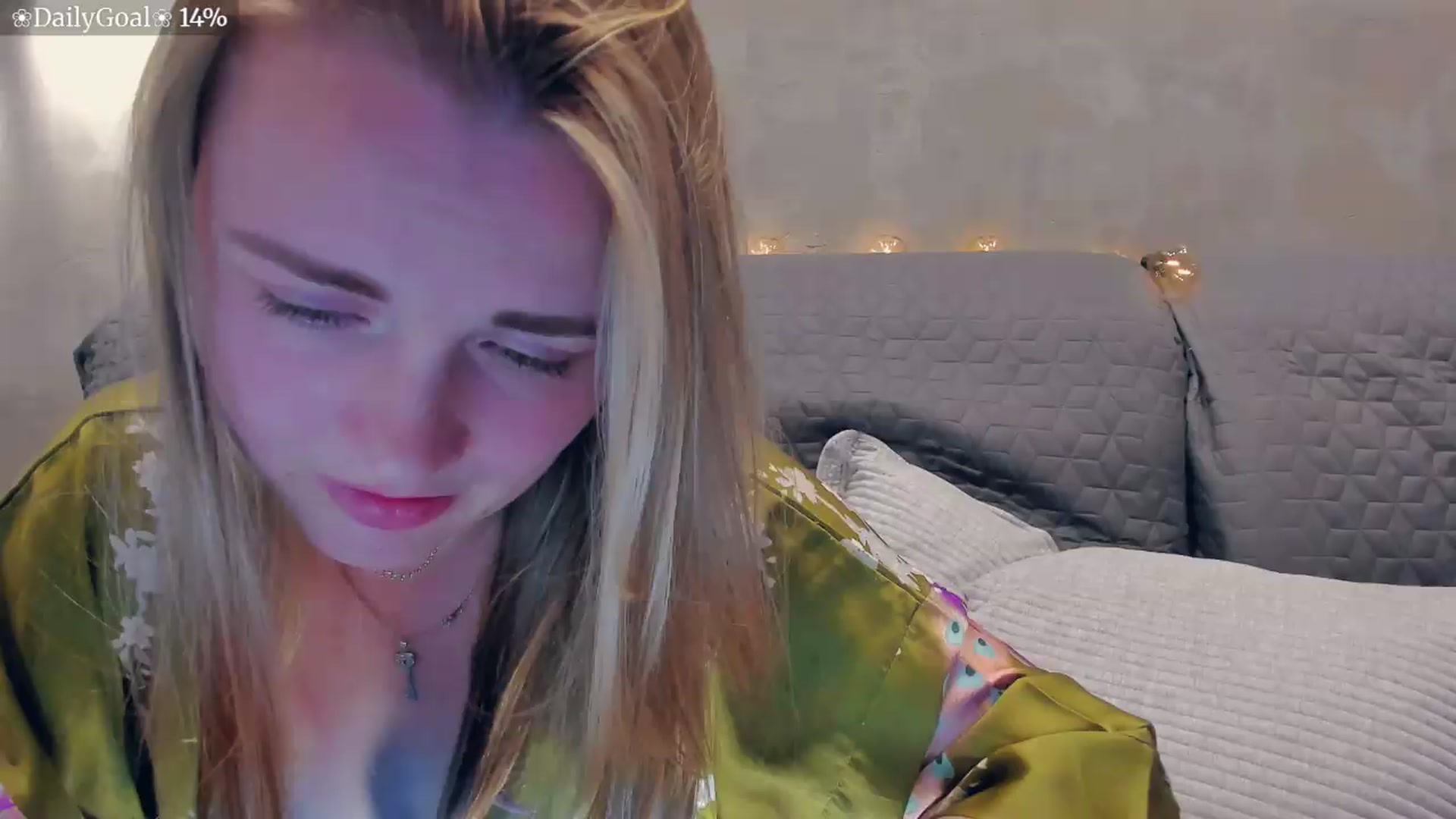 Gallery image thumbnail from BiteTheSweet's myfreecams stream on, 07/31/2026, 19:09 image 16 of 20