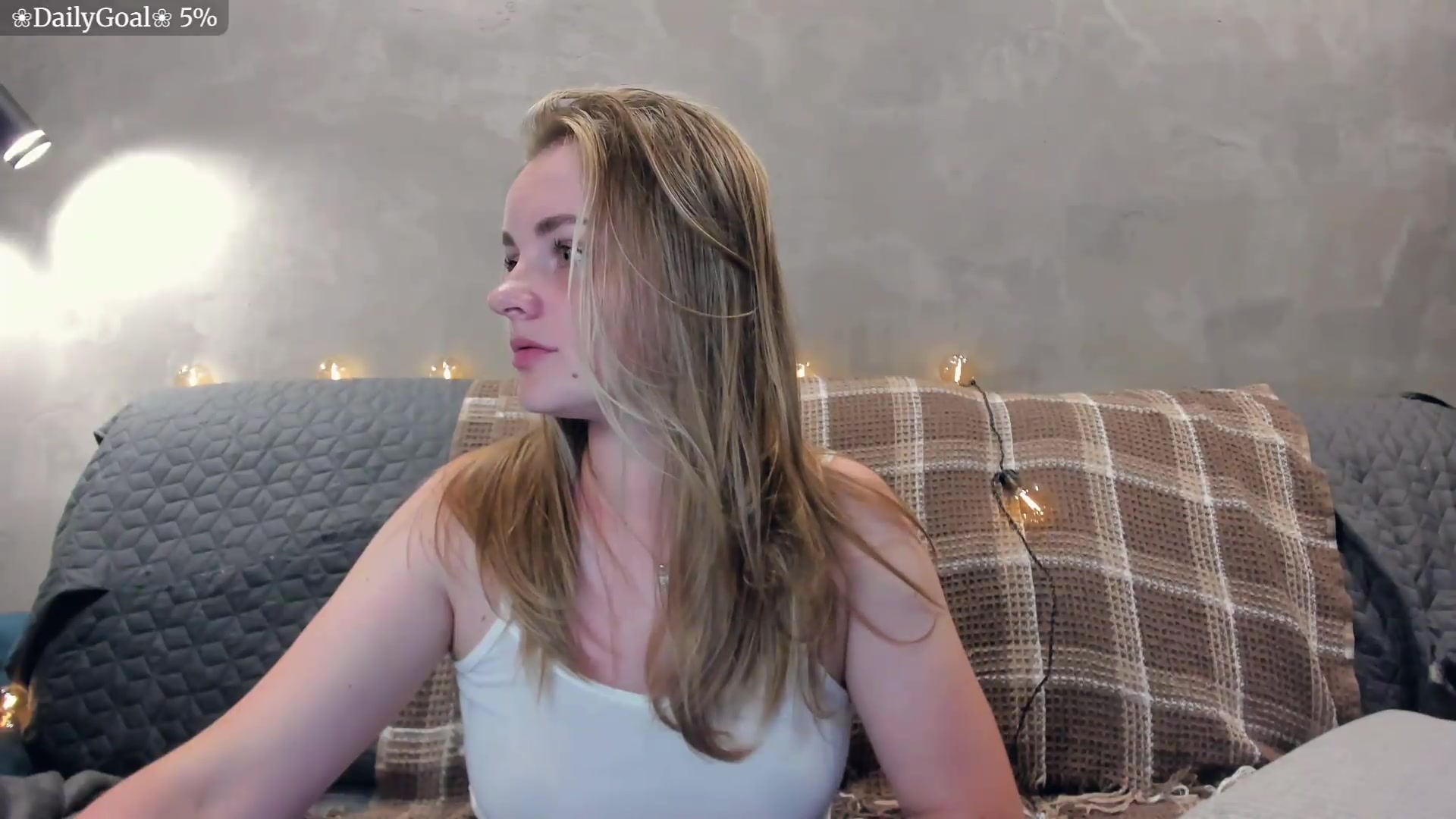 Gallery image thumbnail from BiteTheSweet's myfreecams stream on, 08/20/2026, 19:31 image 20 of 20