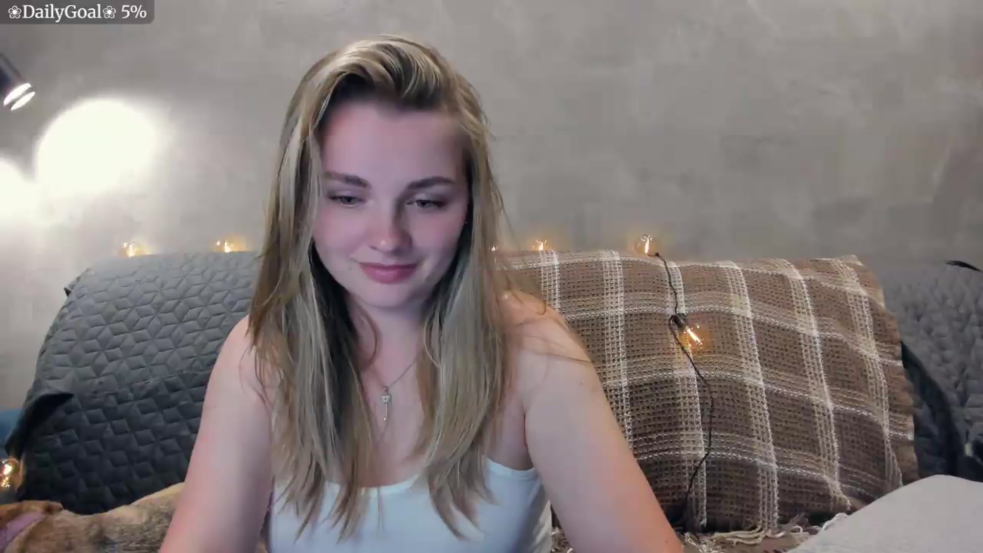 Gallery image thumbnail from BiteTheSweet's myfreecams stream on, 08/20/2026, 19:45 image 16 of 20