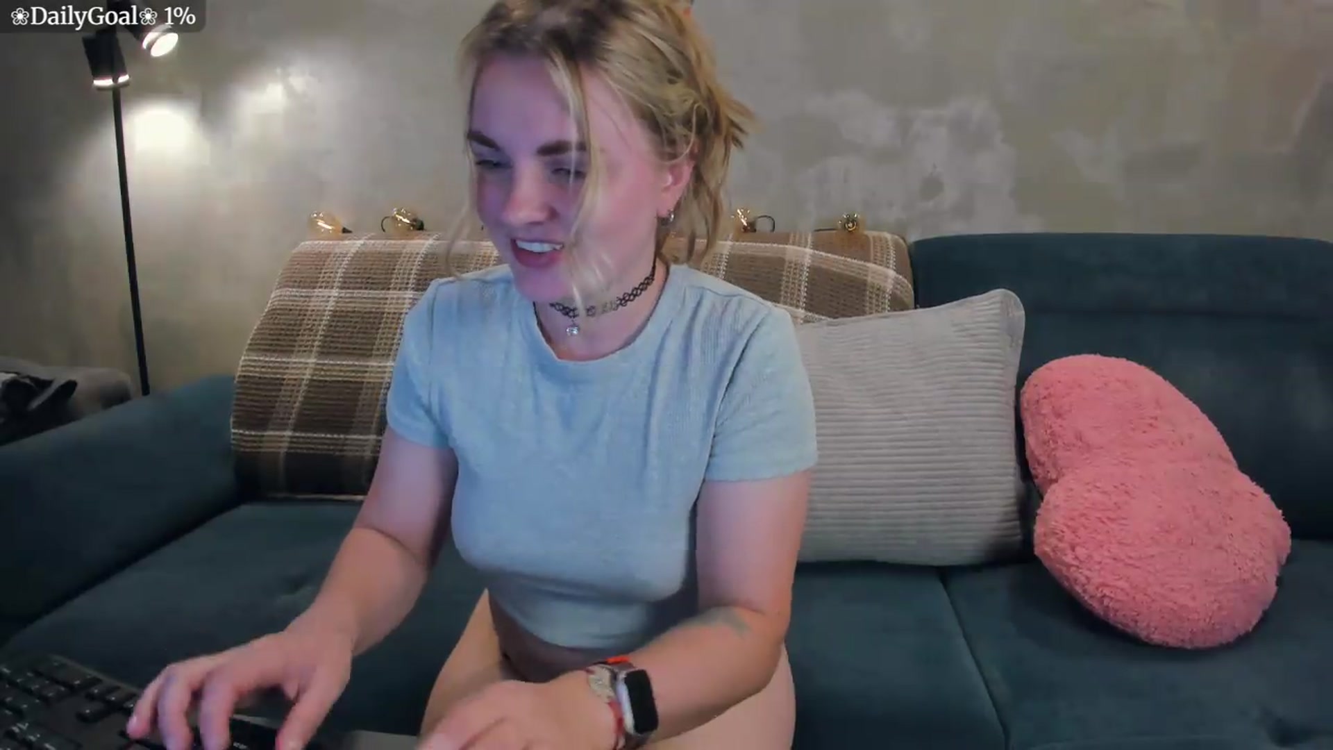 Gallery image thumbnail from BiteTheSweet's myfreecams stream on, 09/05/2026, 14:04 image 11 of 20