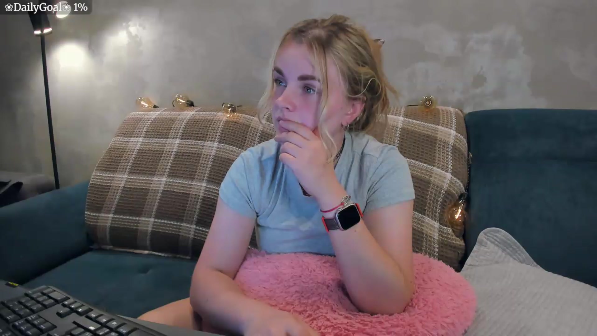 Gallery image thumbnail from BiteTheSweet's myfreecams stream on, 09/05/2026, 14:04 image 10 of 20