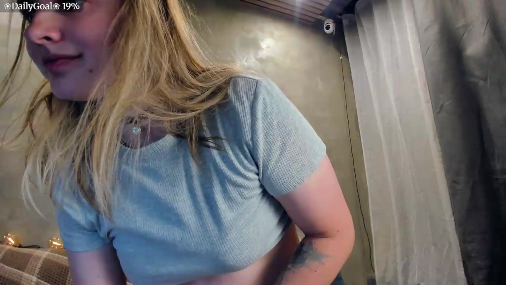 Gallery image thumbnail from BiteTheSweet's myfreecams stream on, 09/05/2026, 17:06 image 17 of 20