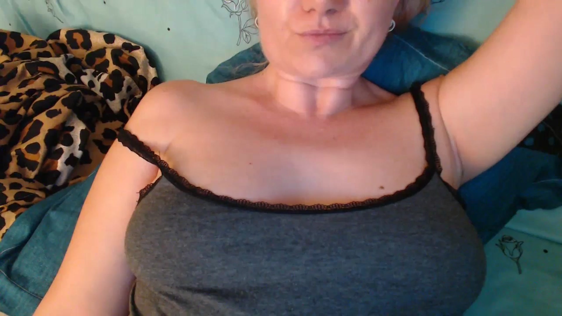 Gallery image thumbnail from Bite_Me__'s myfreecams stream on, 07/08/2023, 20:11 image 12 of 20
